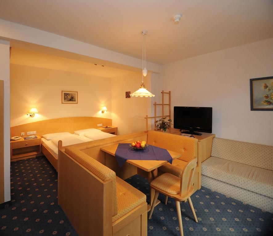 Hotel Gasthof Waldschenke Marlengo Cameră foto